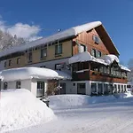 Pensjonat Staud'nwirt 3*